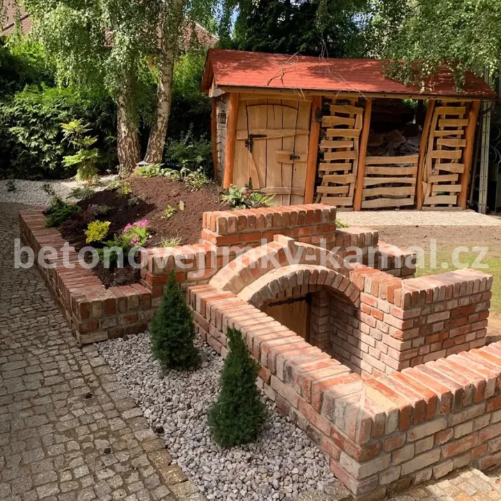 Betonovy sklep s půlkulatou kopulí bez předsíňky se vstupem z čelní strany - (300x240x240cm) - Obrázek 8